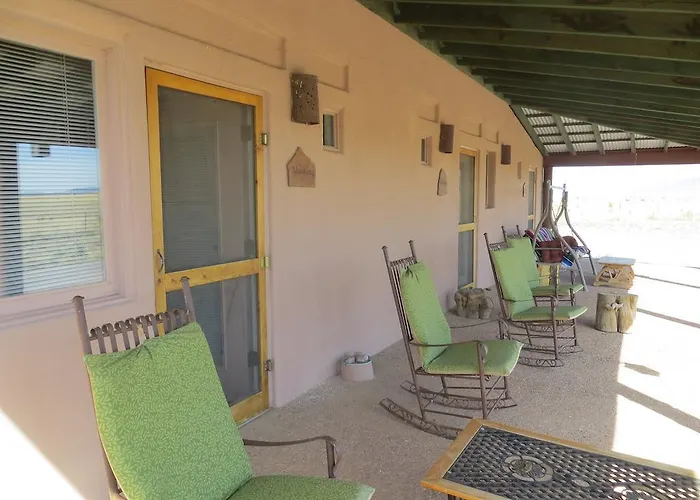 Rancho Milagro Bed & Breakfast 3*
